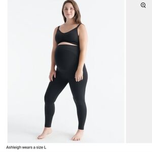 Knix Maternity Leggings Size L (2 Pairs)